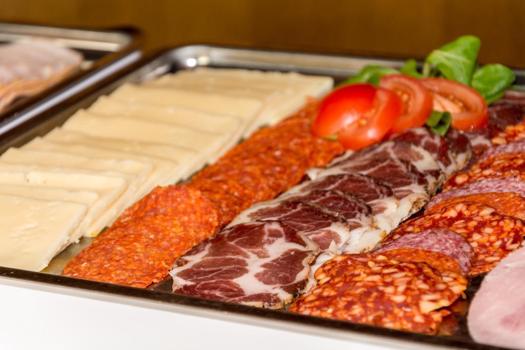 Hotel Delminivm Zagreb Luaran gambar