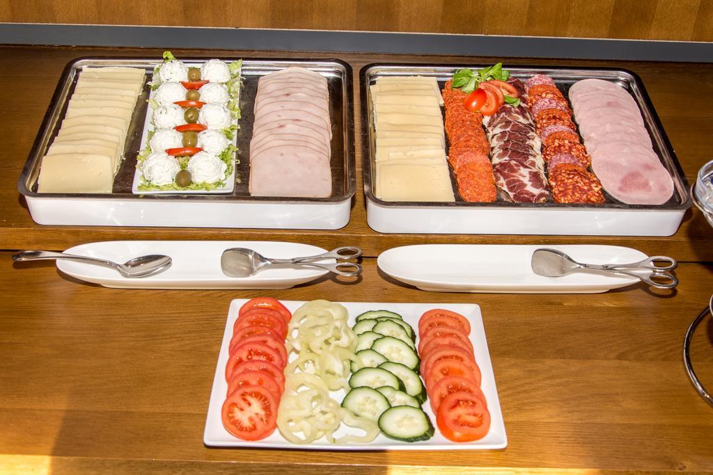 Hotel Delminivm Zagreb Luaran gambar